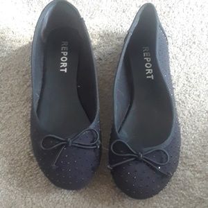 Report black ballet flats